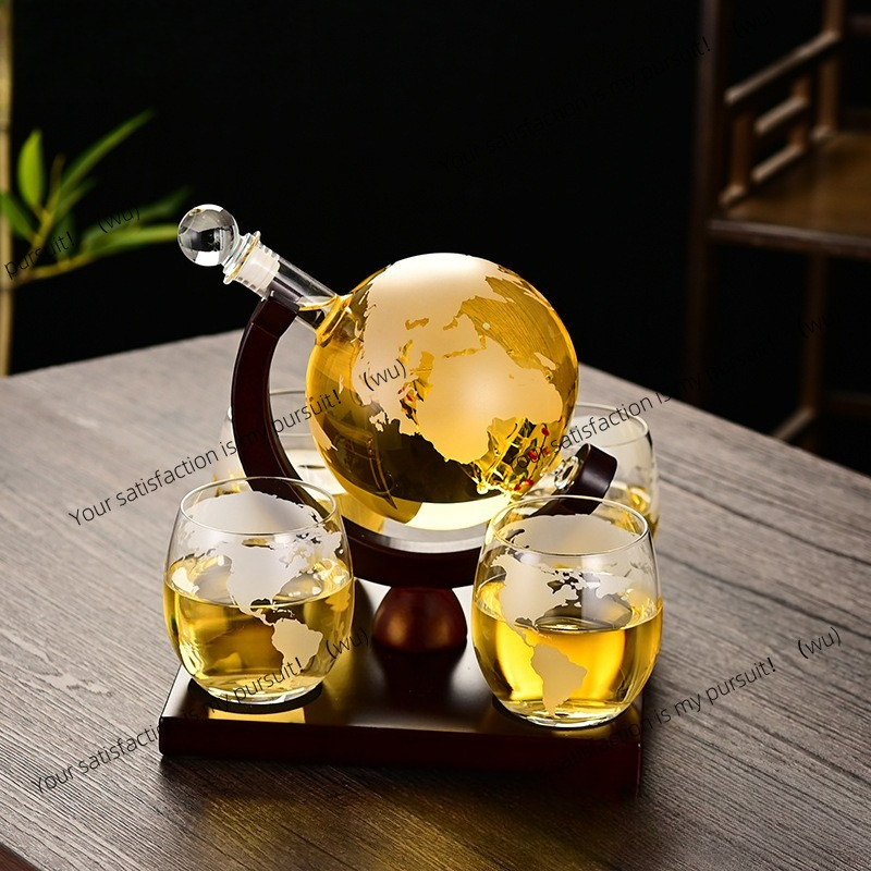 Bouteille en verre de whisky c - Decanter Globe Set avis et prix